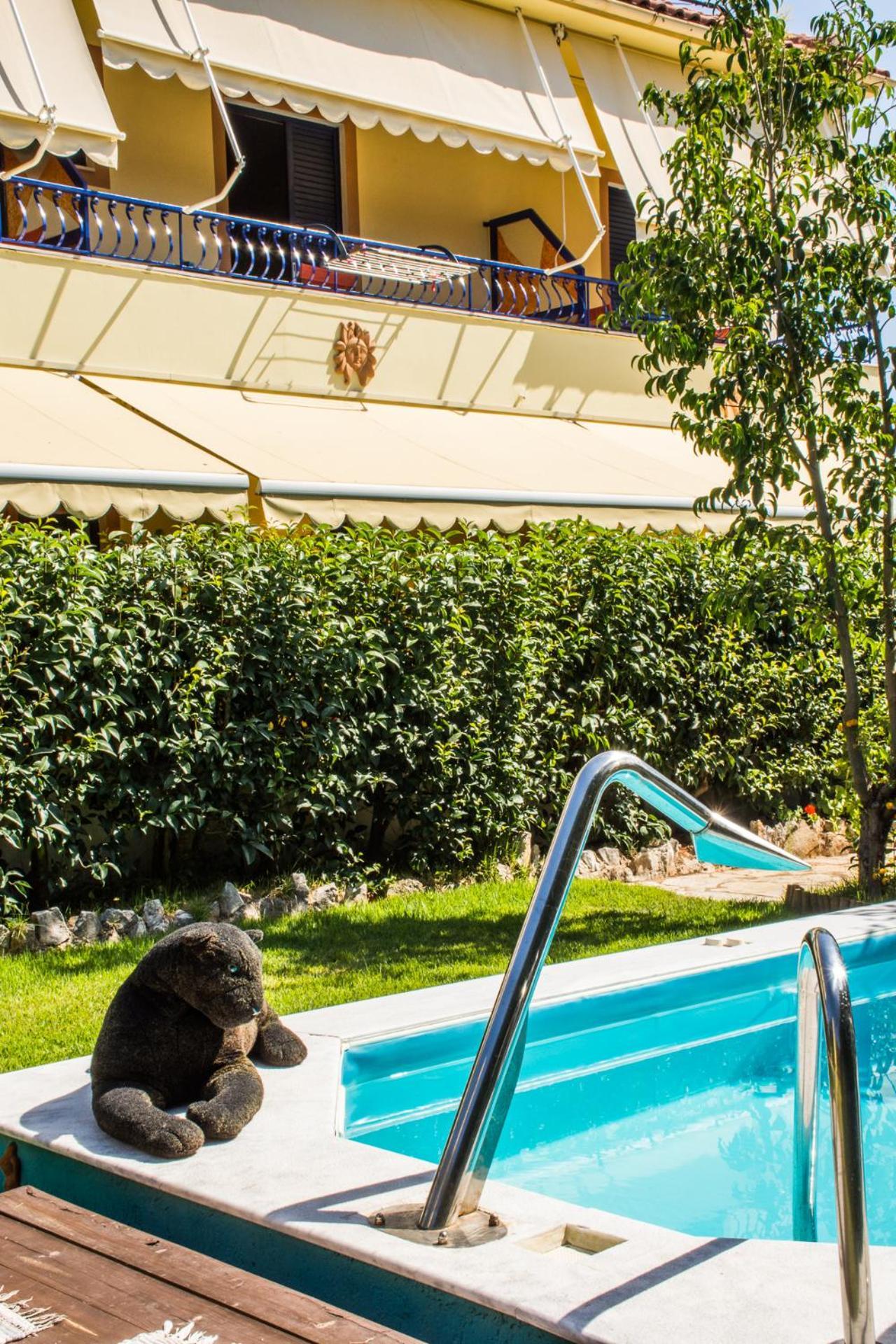קרבומילוס Kalypso Studios & Apartments מראה חיצוני תמונה