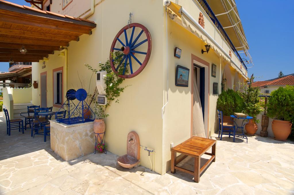 קרבומילוס Kalypso Studios & Apartments מראה חיצוני תמונה