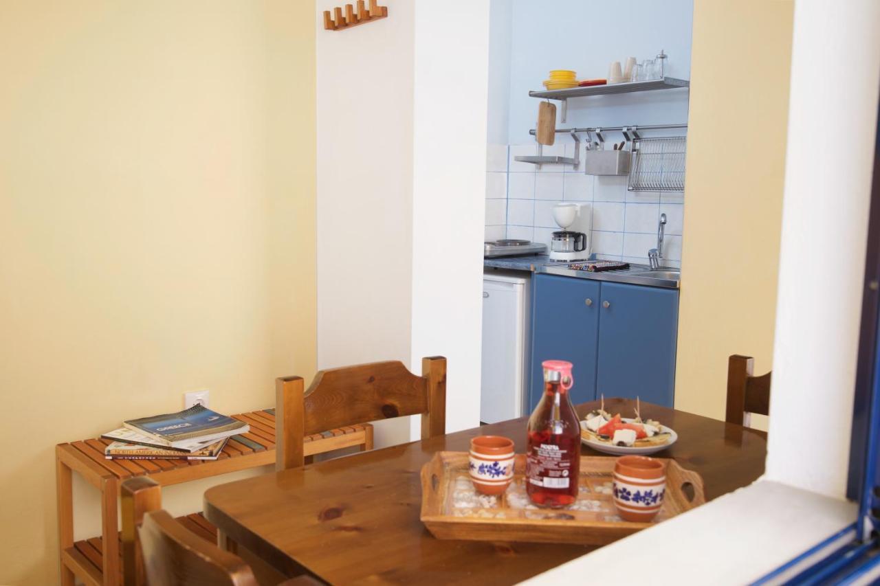 קרבומילוס Kalypso Studios & Apartments מראה חיצוני תמונה