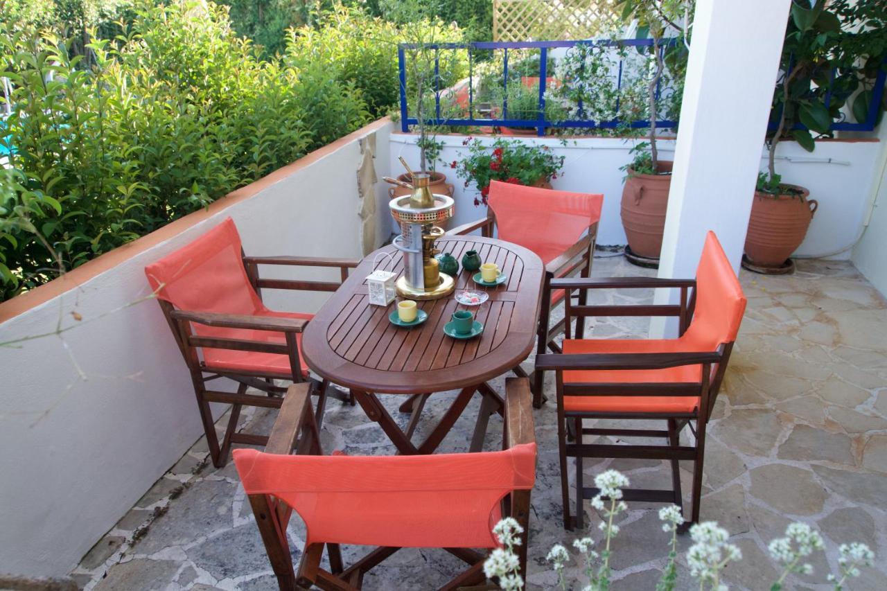 קרבומילוס Kalypso Studios & Apartments מראה חיצוני תמונה