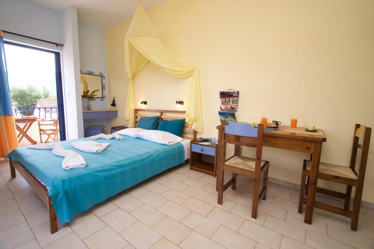 קרבומילוס Kalypso Studios & Apartments מראה חיצוני תמונה