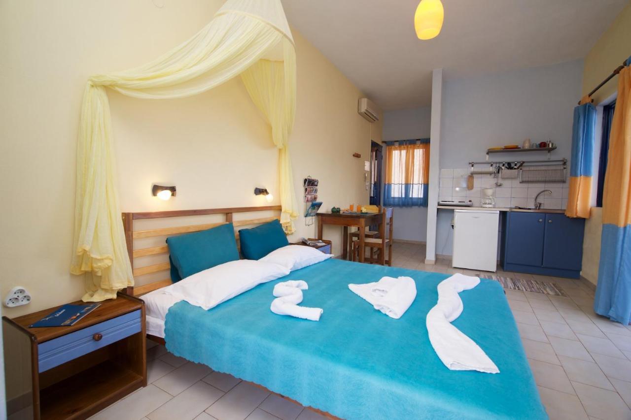 קרבומילוס Kalypso Studios & Apartments מראה חיצוני תמונה